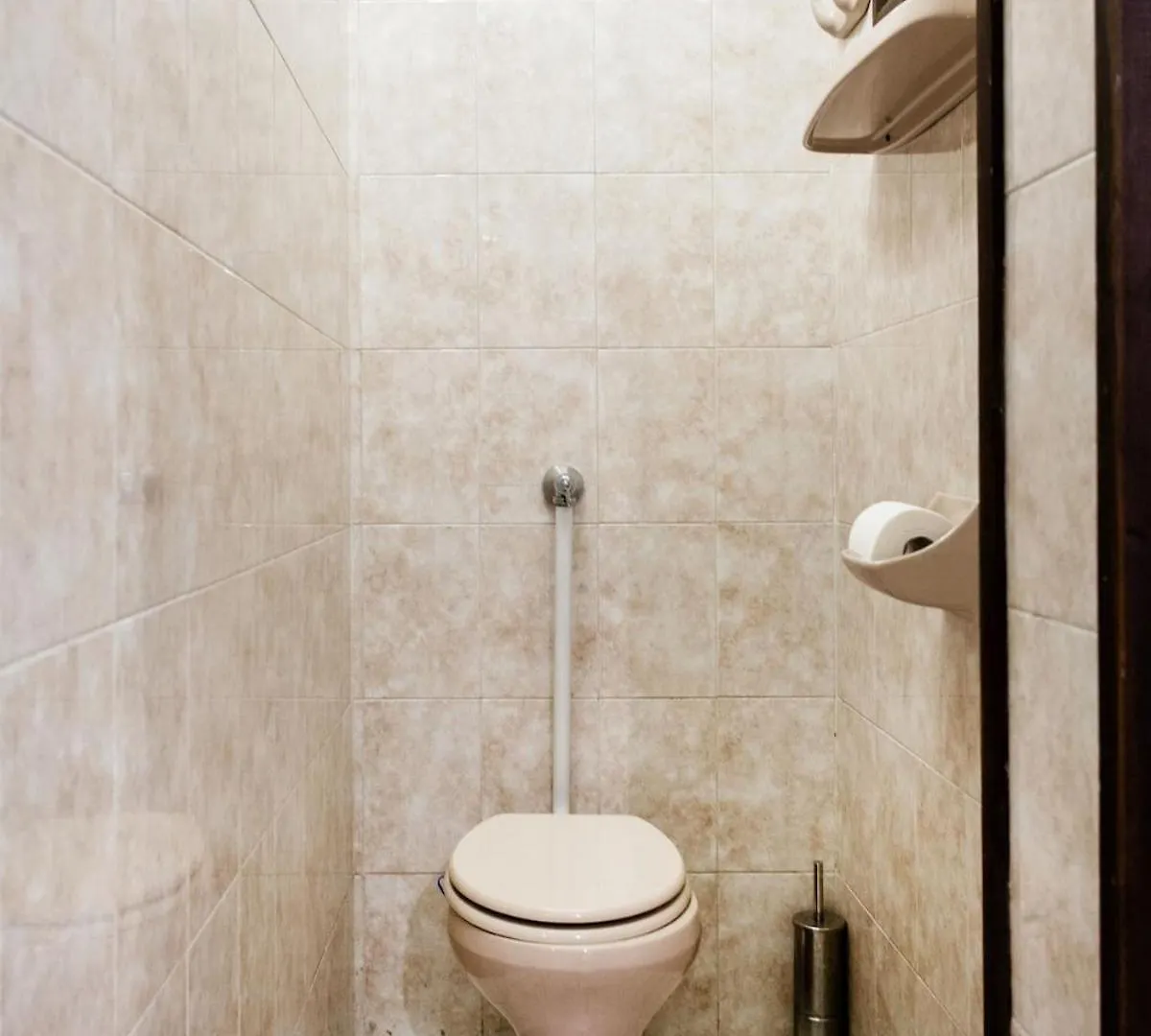 Keleti Hangulatu Apartman A Varnegyedben Budapest Apartment