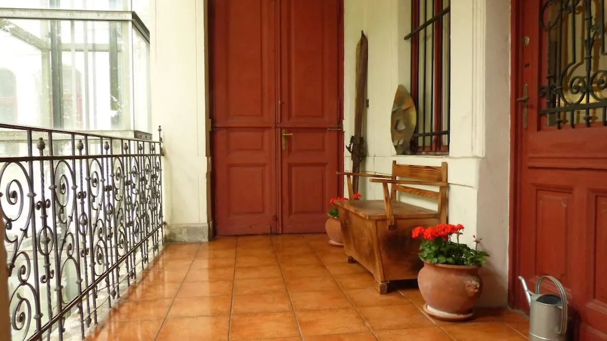 Apartment Keleti Hangulatu Apartman A Varnegyedben Budapest