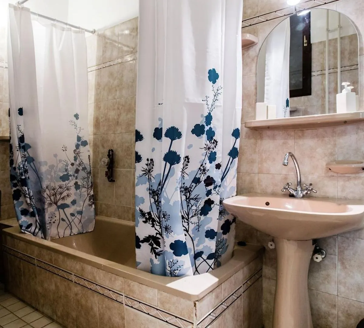 Keleti Hangulatu Apartman A Varnegyedben Budapest 0*,
